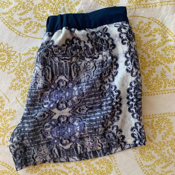 1. State Summer Shorts - Picture 3 of 8